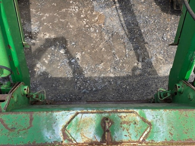 2002-john-deere-6420-image-37