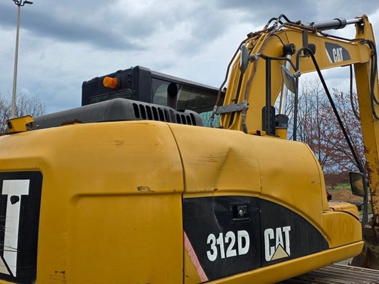 2010-caterpillar-312d-image-28