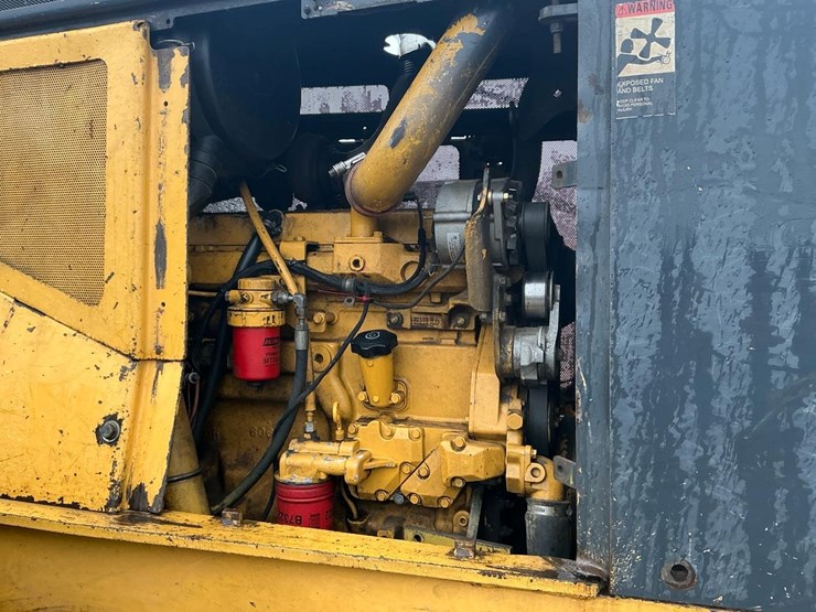 2012-deere-648-image-14