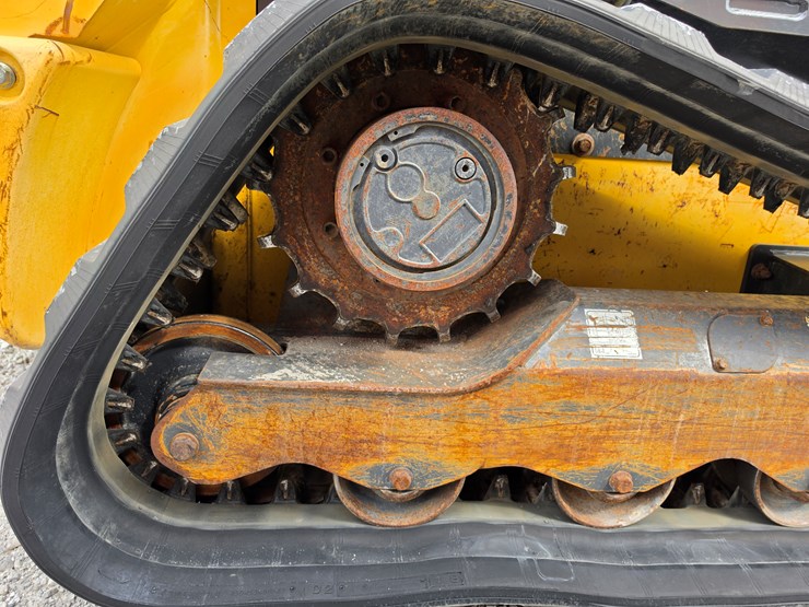 2018-new-holland-c245-image-15