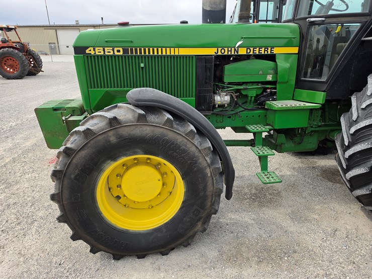 1988-john-deere-4650-image-4