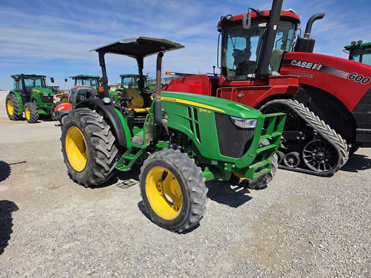 2014-john-deere-5085m-image-1