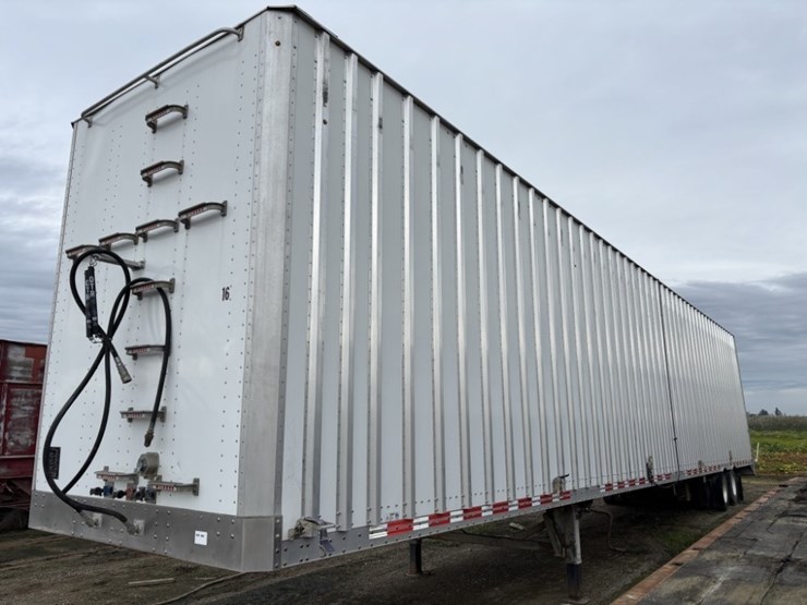 2018-wilkens-walking-floor-image-1