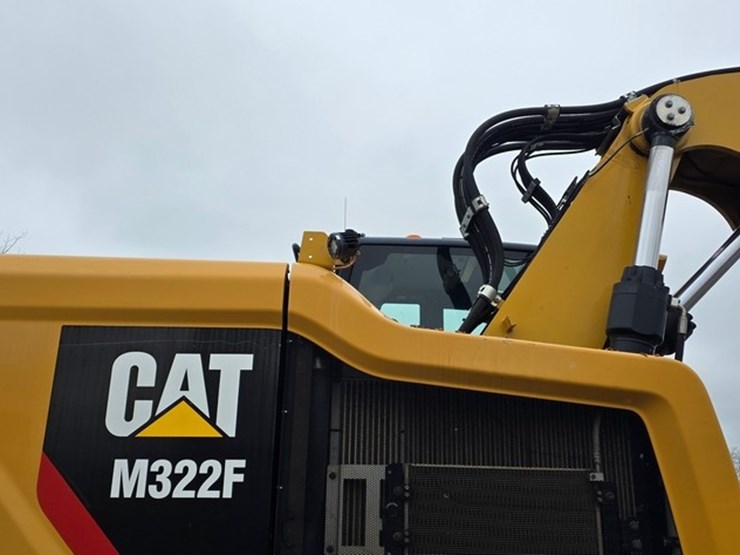 2018-caterpillar-m322f-image-18