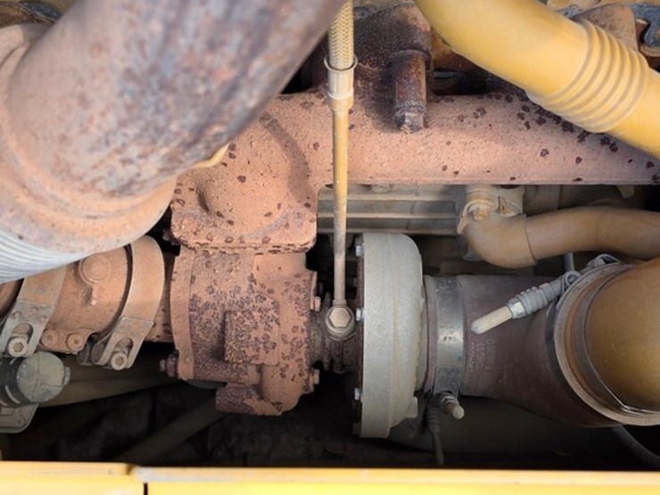 2021-caterpillar-d5-lgp-image-57