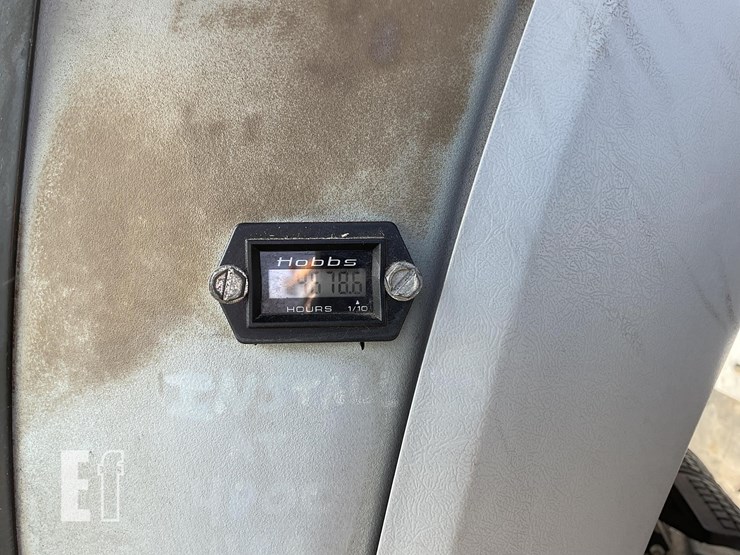 2011-challenger-mt525b-image-14