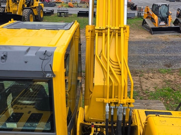 2012-komatsu-pc200-lc-8-image-69