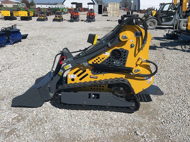2026-sdlanch-dll60-mini-skid-steer-image-9