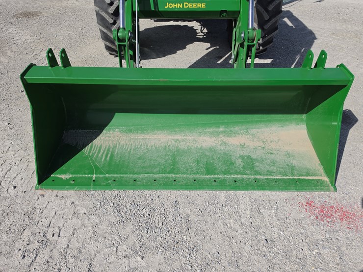 2019-john-deere-6130m-image-3