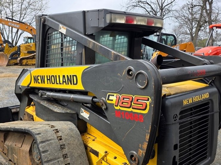 2010-new-holland-c185-image-23