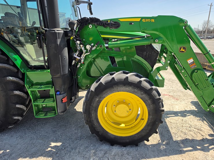 2023-john-deere-6r-130-image-21