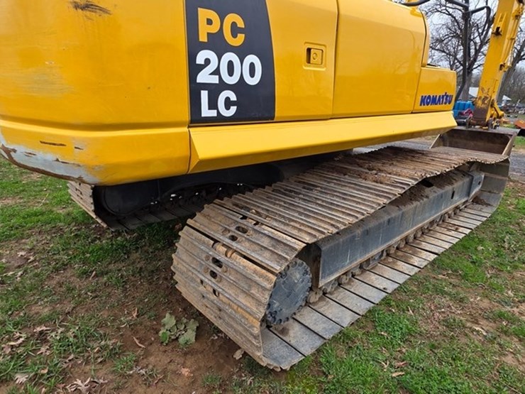 2012-komatsu-pc200-lc-8-image-22
