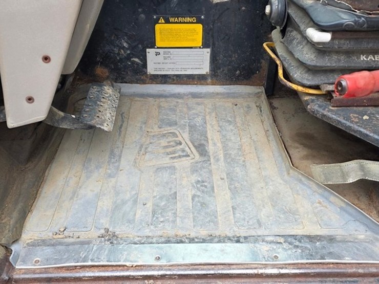 2000-jcb-540-image-39
