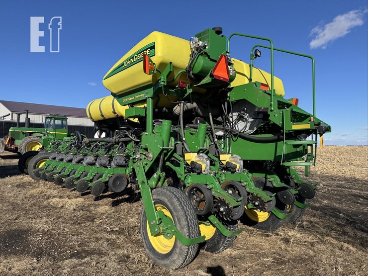 john-deere-1770-image-12