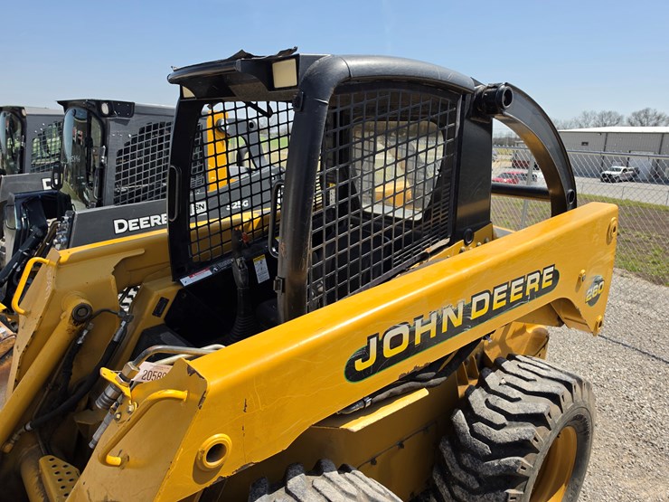 2002-john-deere-260-image-12