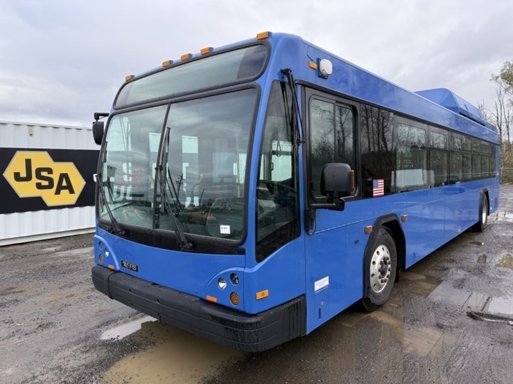 2012-gillig-40'-electric-transit-bus-image-1