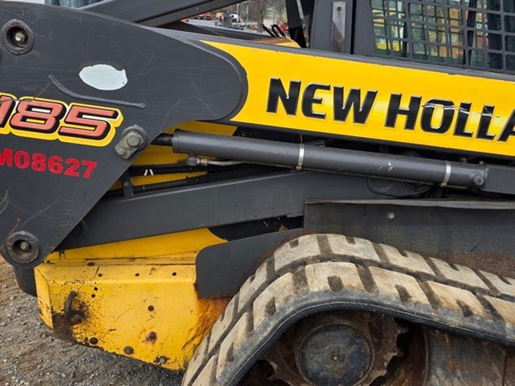 2008-new-holland-c185-image-15