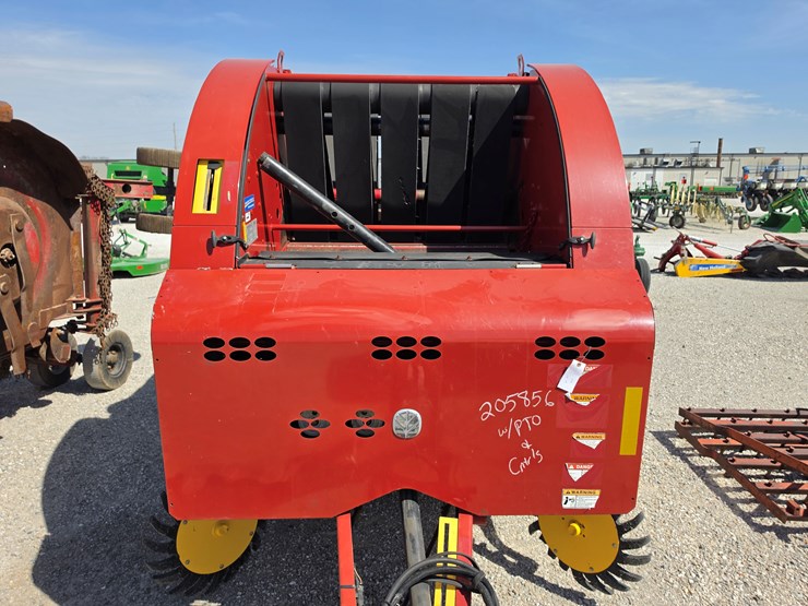 2014-new-holland-450-image-3