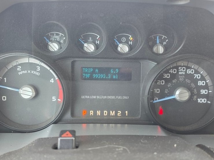 2014-ford-f350-image-65