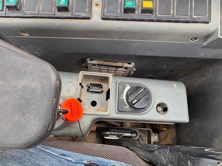 2008-volvo-ecr88-image-65