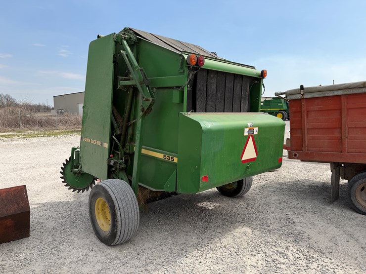 john-deere-535-image-7