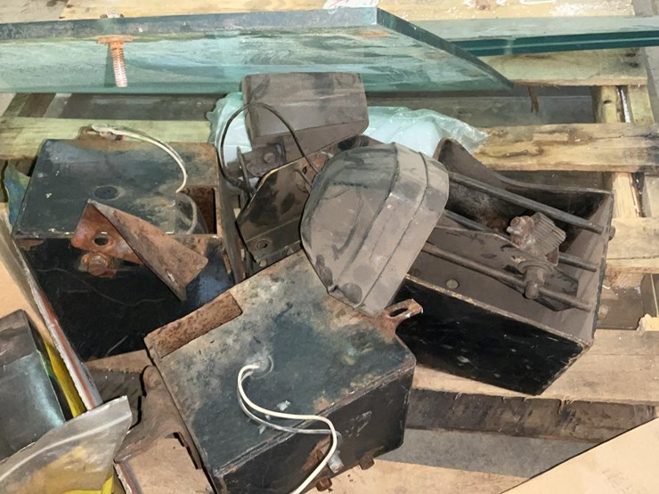 2003-deere-540g-iii-image-59