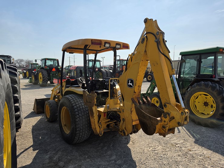 2004-deere-110-image-14