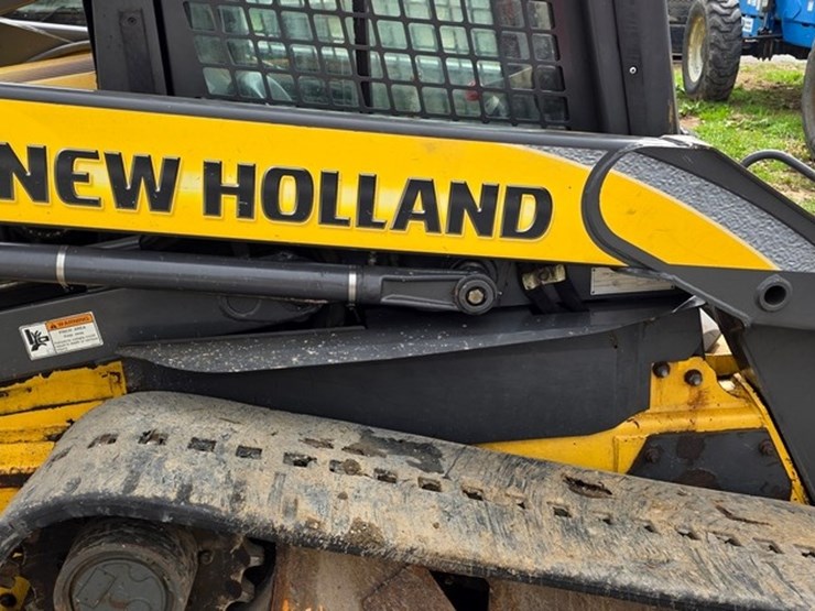 2010-new-holland-c185-image-12