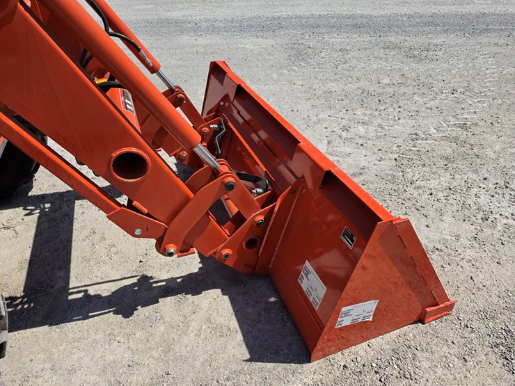 2022-kubota-m5-111-image-6