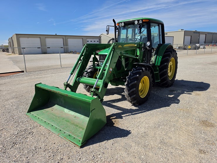 2009-john-deere-6330-image-25