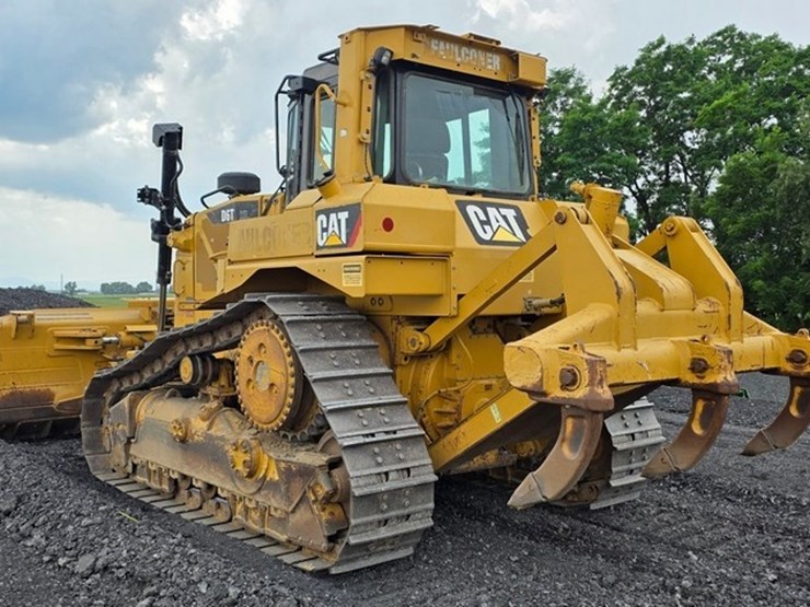 2012-caterpillar-d6t-xl-image-4