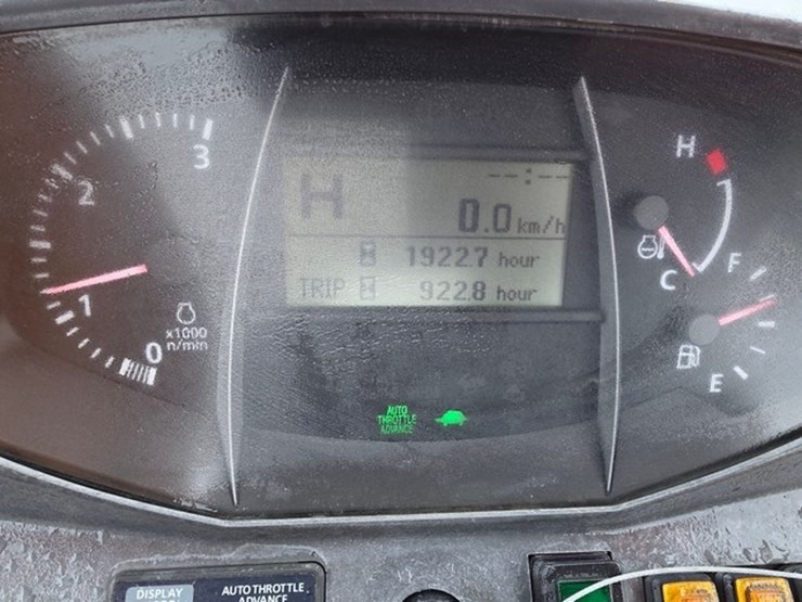 2018-kubota-l47-image-59