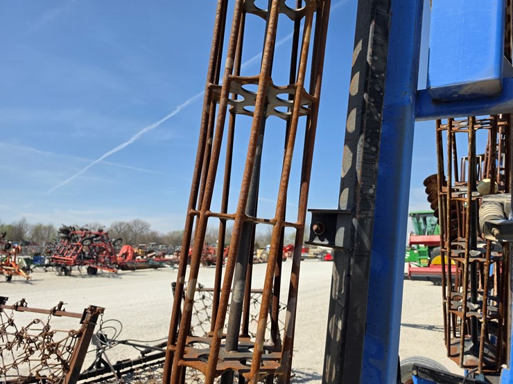 1999-dmi-crumbler-image-6