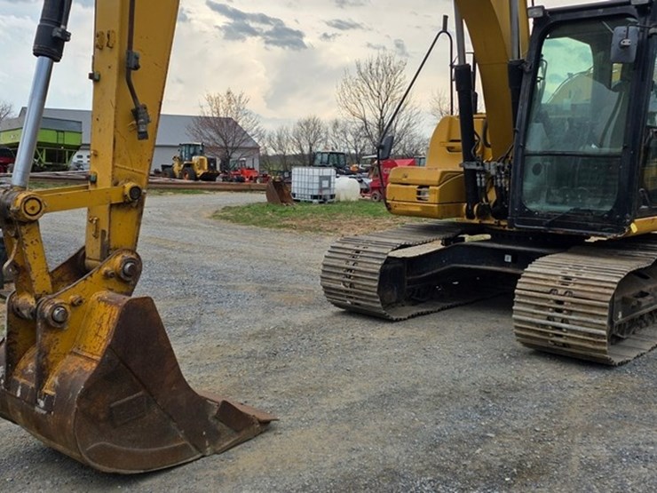 2010-caterpillar-312d-image-7