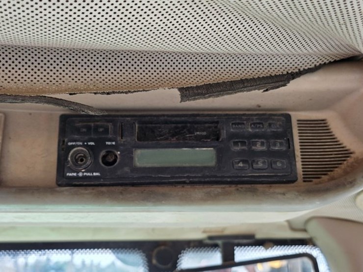 2002-john-deere-6420-image-62