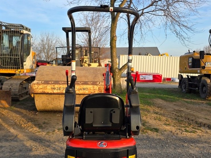 2023-kubota-u10-5-image-17