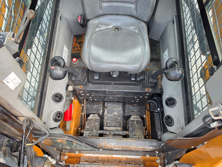 2017-case-sr175-image-9