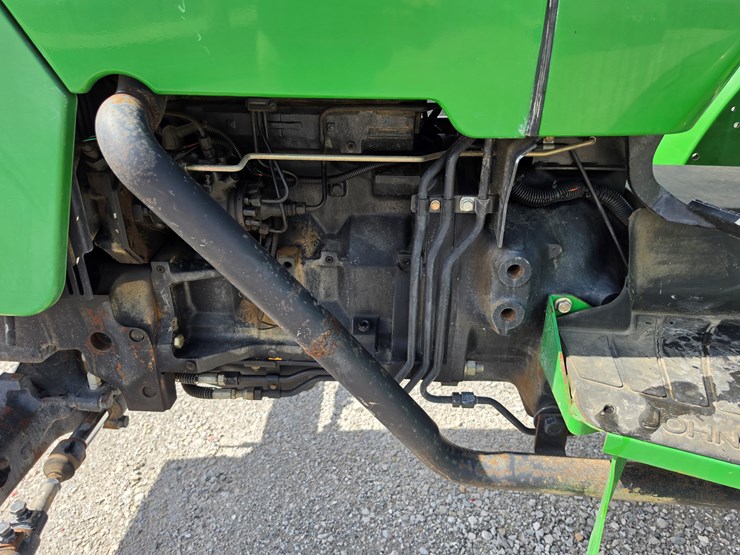 2004-john-deere-5220-image-4