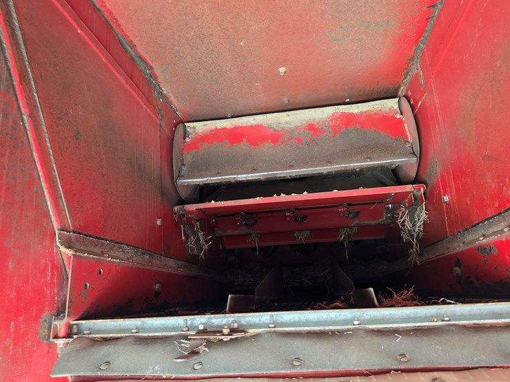 1983-international-1420-image-16