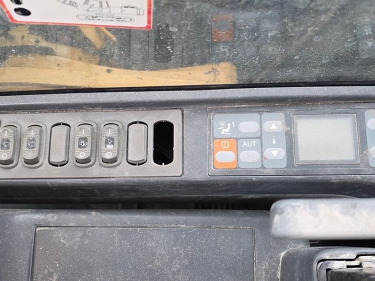 2010-caterpillar-312d-image-71