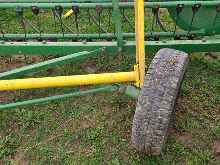 john-deere-640-image-9
