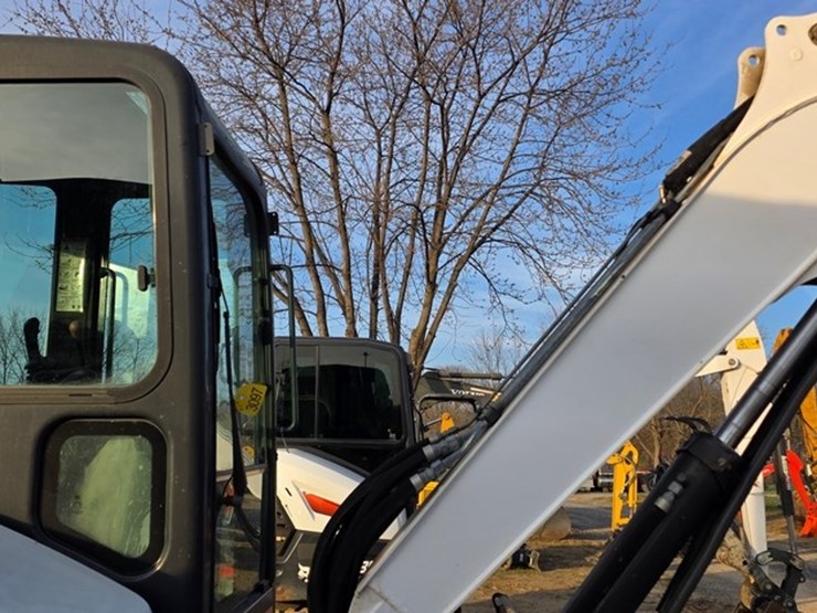 2019-bobcat-e55-image-33