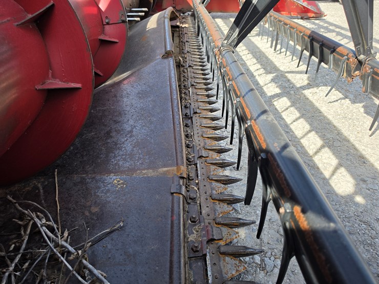 international-820-image-4