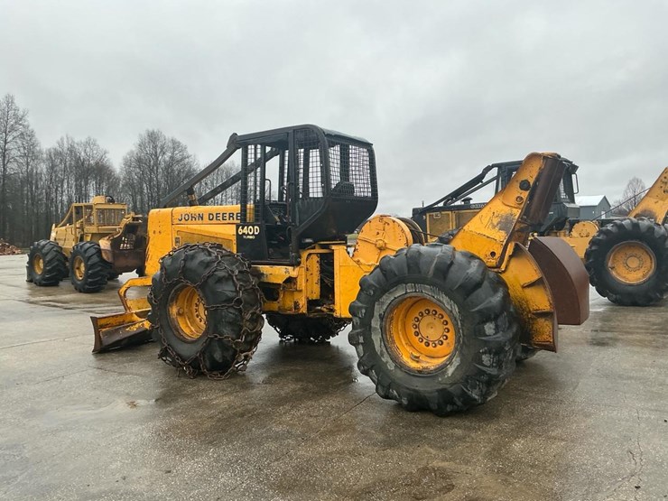 1989-john-deere-640d-image-3