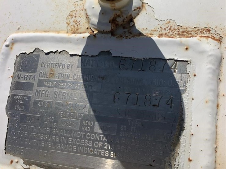 2010-b-b-dual-anhydrous-tanks-on-running-gear,-100-2961-image-11