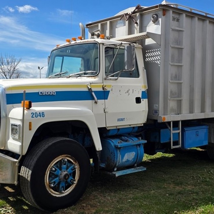 1991 FORD L9000