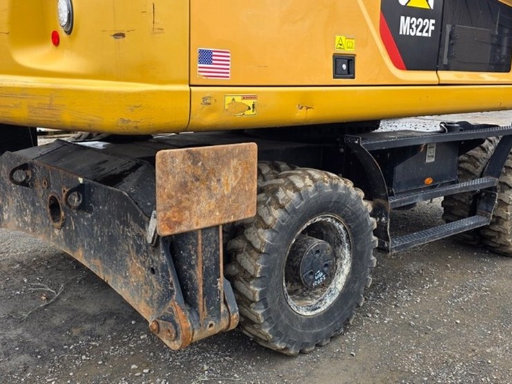 2018-caterpillar-m322f-image-21