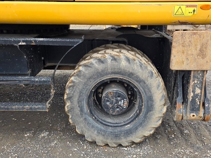 2018-caterpillar-m322f-image-27