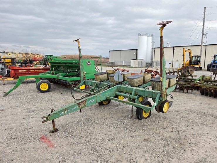 john-deere-7000-image-9