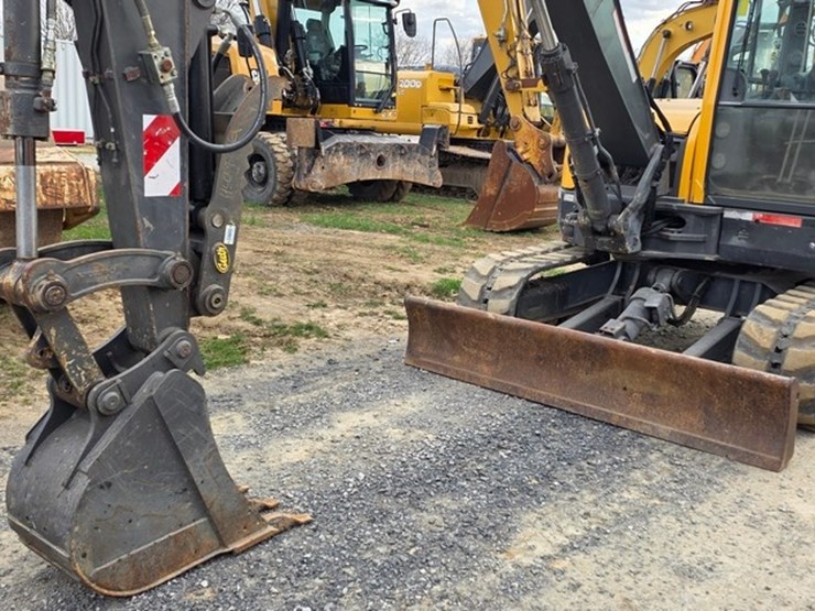 2008-volvo-ecr88-image-47